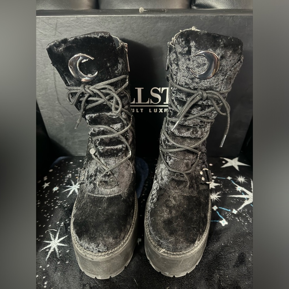 Killstar velvet Broom rider boots